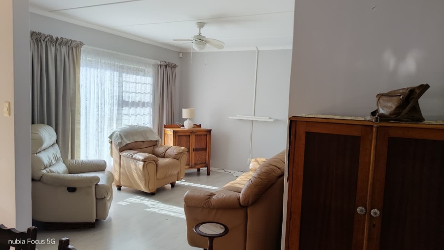 2 Bedroom Property for Sale in Ferreira Town Eastern Cape